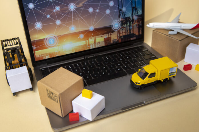 Why Dropshipping is a Great Way to Make Money